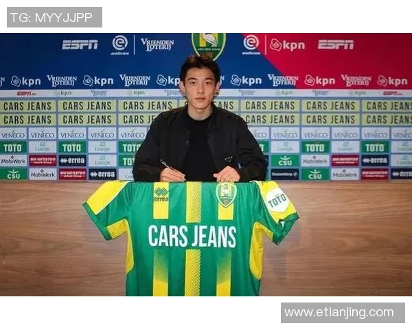 全球五大最帅足球明星盘点 魅力与实力并存的球场男神 全球五大最帅足球明星盘点 魅力与实力并存的球场男神